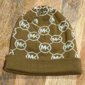 Michael Kors Tan & White Cuffed Knit Beanie Hat